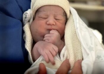 Un bébé sauvé grâce à un traitement in utero contre une tumeur rare