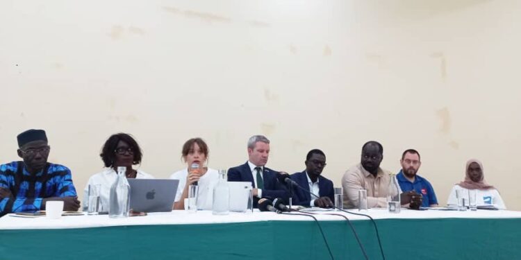 Pollution des eaux de baignade au Sénégal : Un plaidoyer national lancé par Surfrider Foundation Sénégal 