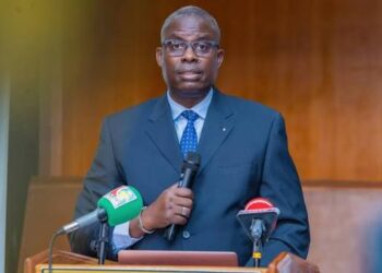 Réforme hospitalière : l’État mise sur la gouvernance et la transparence pour améliorer la qualité des soins