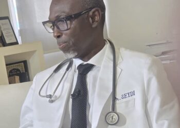 Ebola : Pr Moussa Seydi appelle à plus de vigilance face aux flambées en Ouganda et en RDC