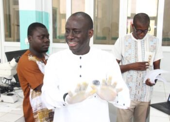 Lutte contre la drépanocytose : un nouvel outil de diagnostic rapide développé par le Pr Mor Diaw